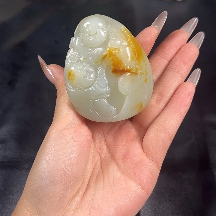 同***8和田玉佛公手把件摆件挂件