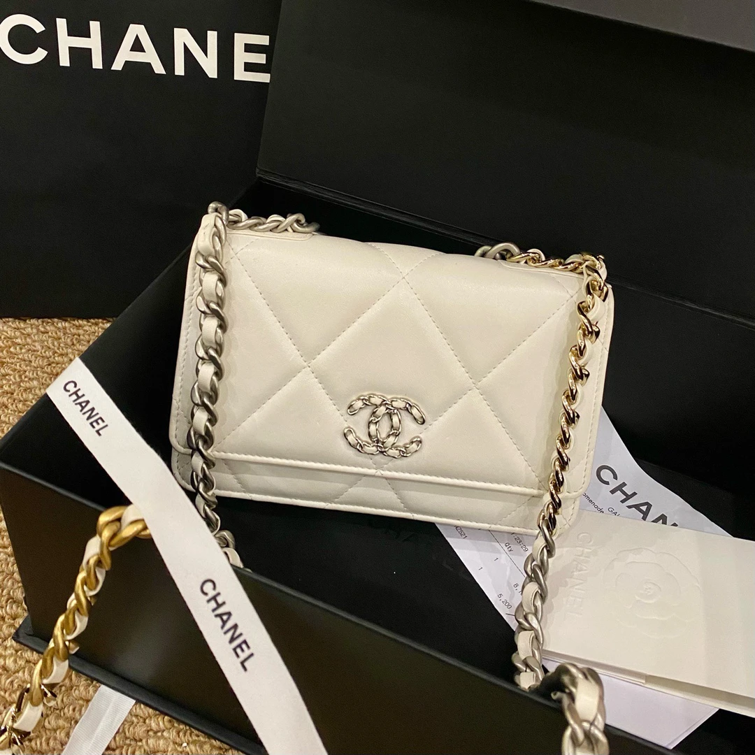 95新 Chanel/香奈儿 22k白色19bag woc 斜挎包
