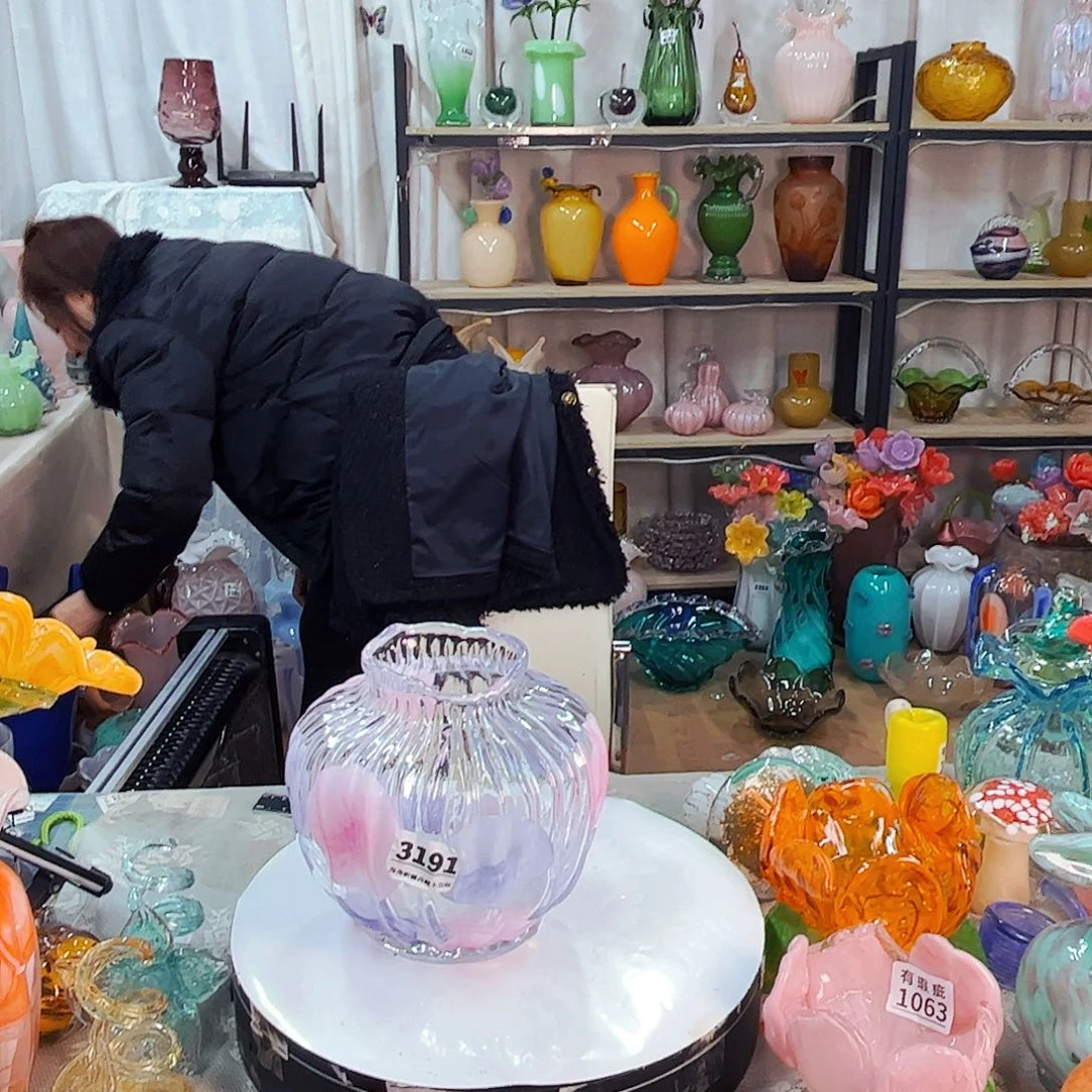 瓶家悦琉璃工艺品