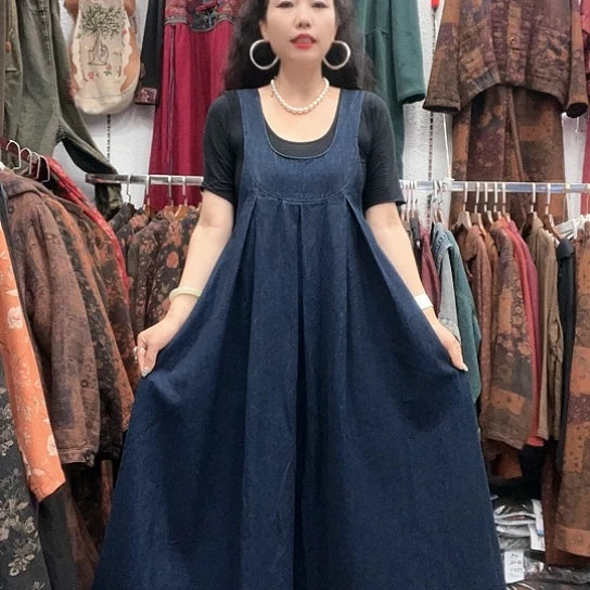织绣牛仔背带裙宽松版