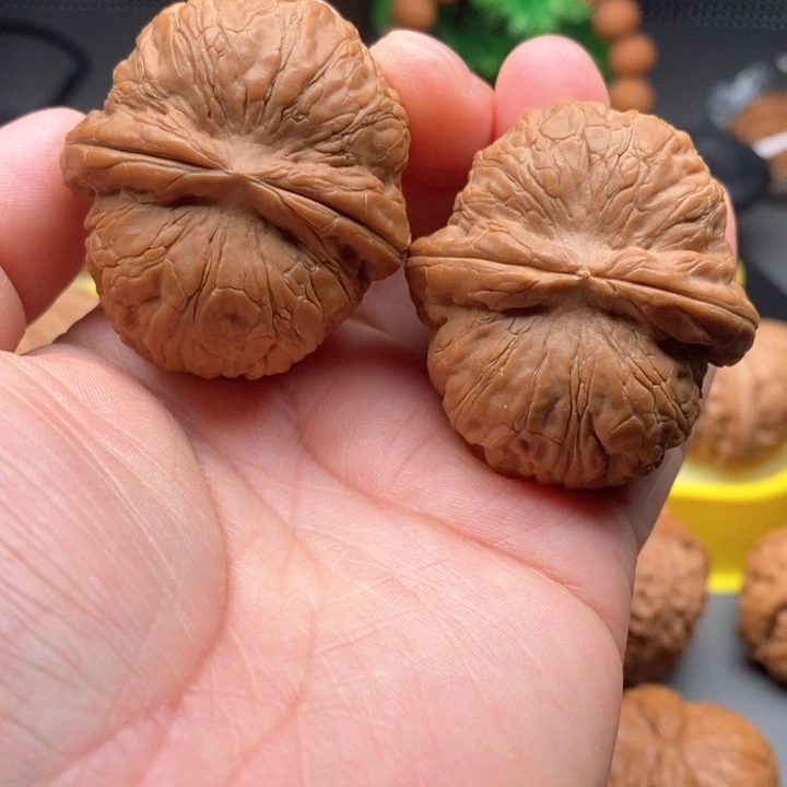 文玩核桃把件哟****?元宝