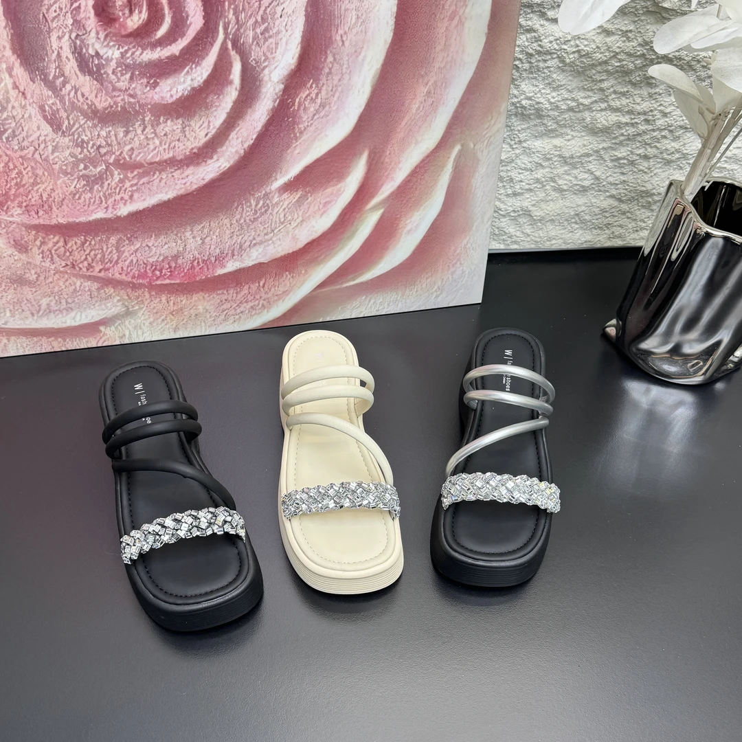 厚底拖鞋女2025夏季新款小个子松糕增高仙女风外穿凉拖沙滩一字拖