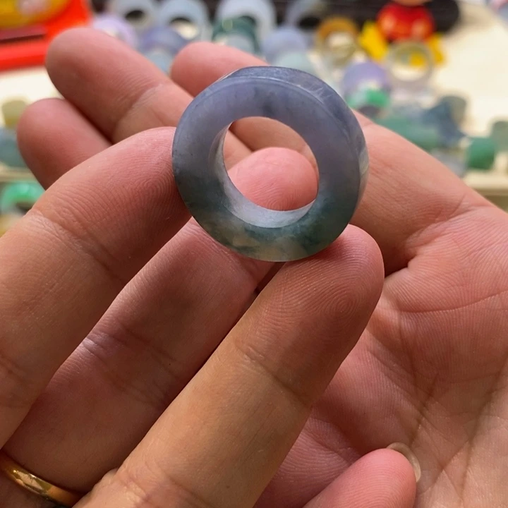 闻***者未镶嵌定制翡翠翡翠戒指