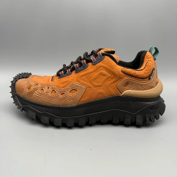 99新 MONCLER mo040 棕色厚底 男女同款 老爹鞋