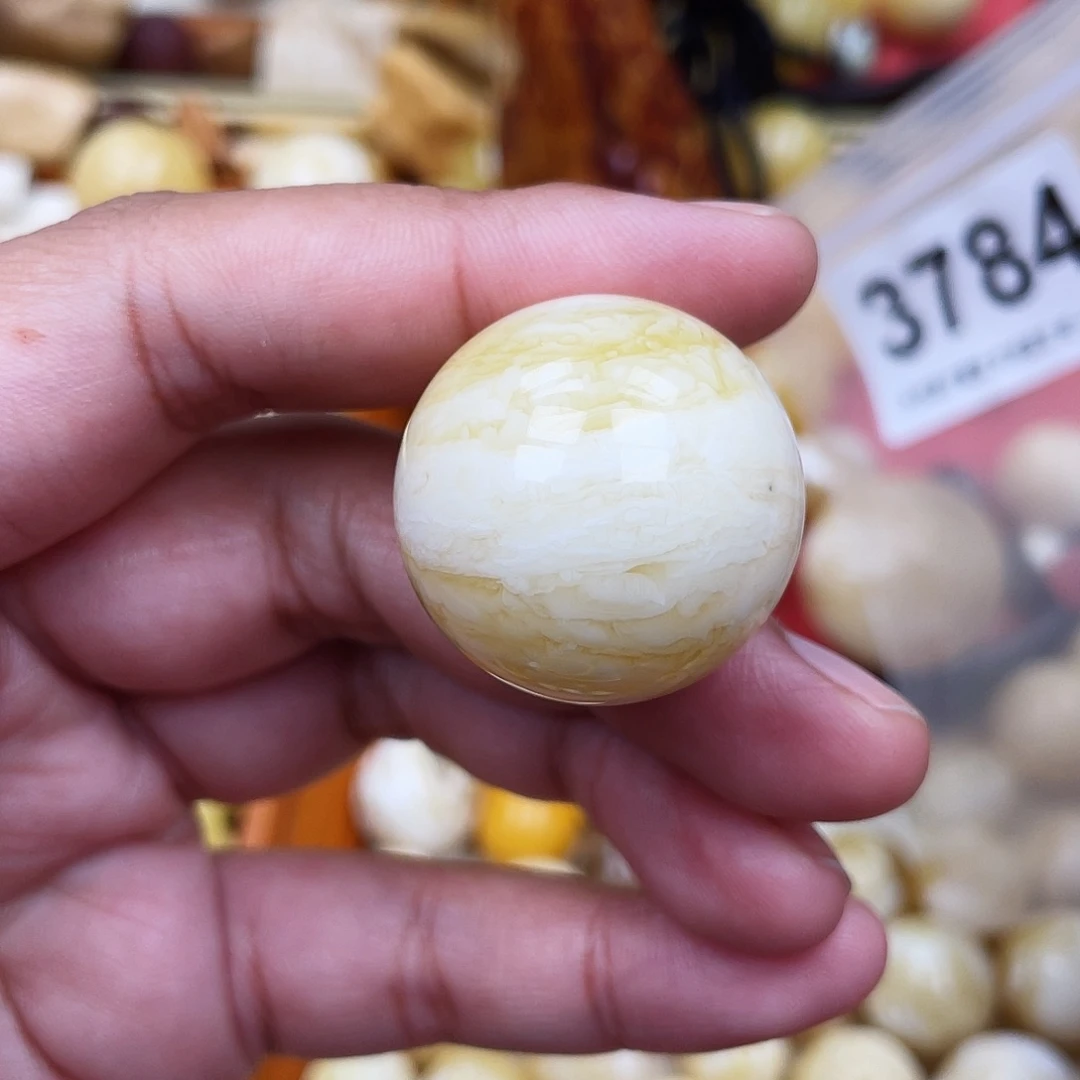 蜜蜡未镶嵌珠宝奇石粉沁色27.8