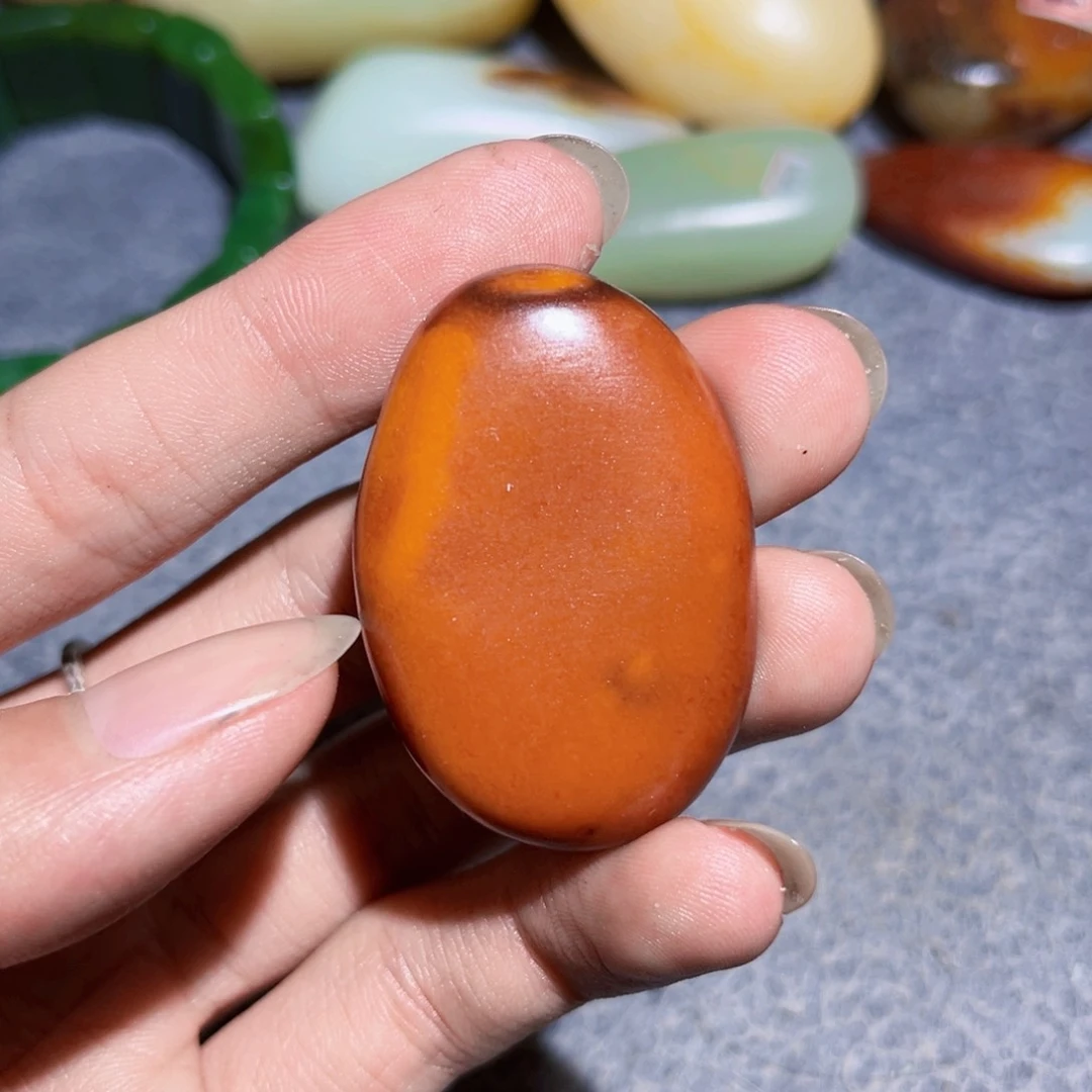 和田玉未镶嵌珠宝奇石