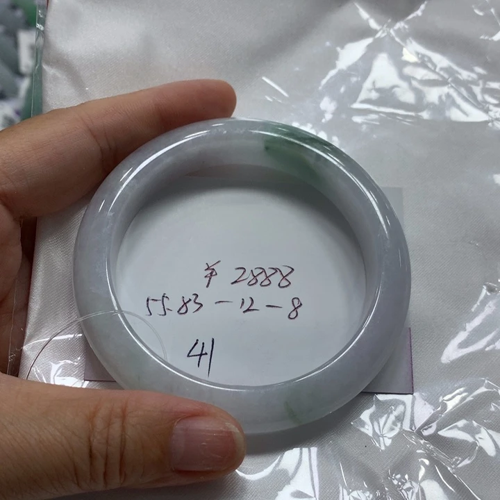 翡翠未镶嵌手镯41