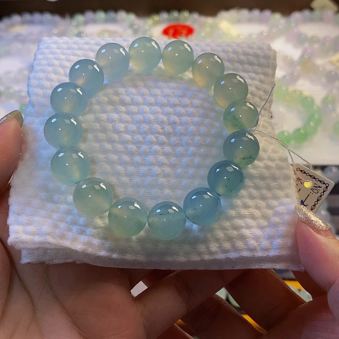 定制翡翠未镶嵌翡翠.