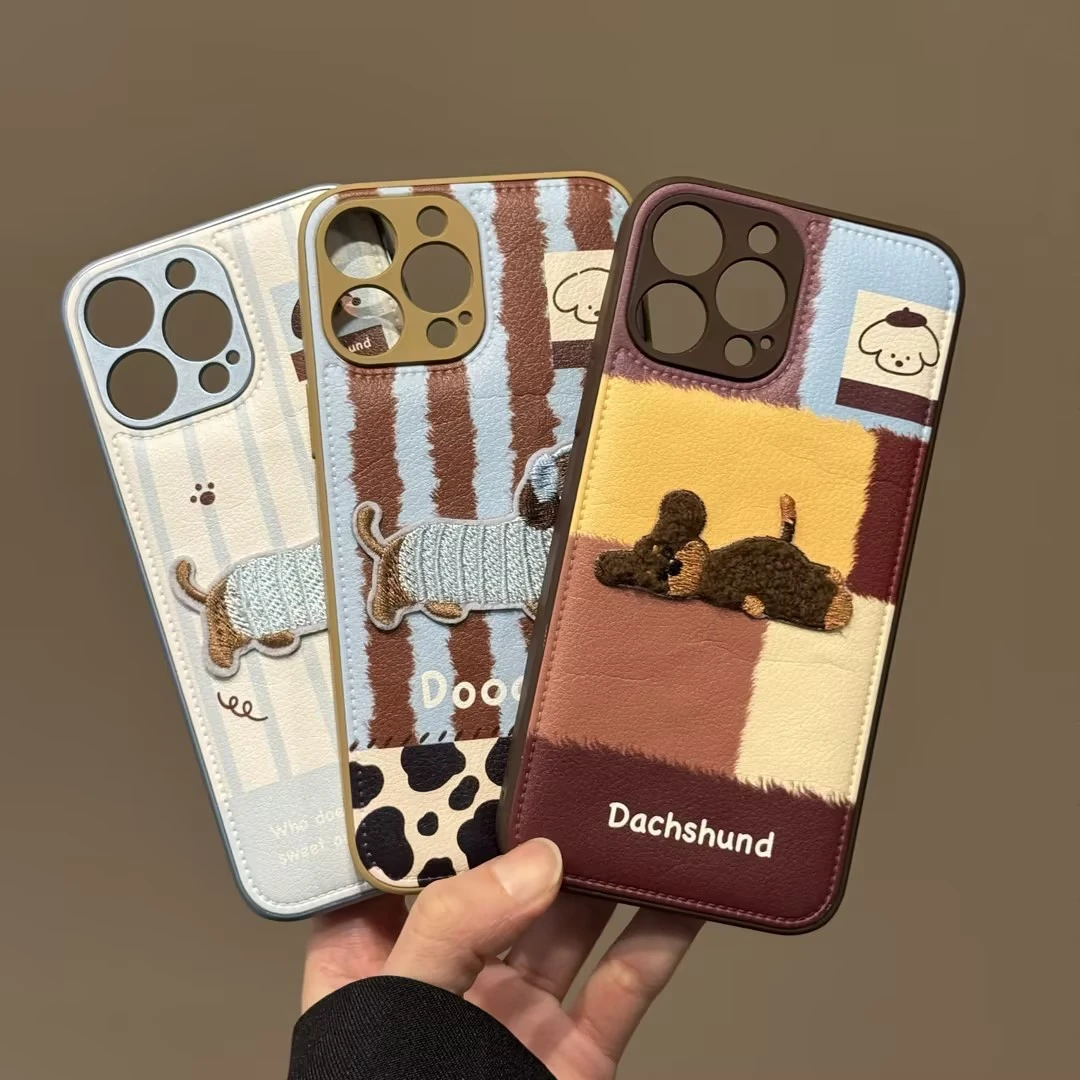 适用苹果iPhone17pro手机壳16肤感皮纹鼓包华为p拼接刺绣狗mate70