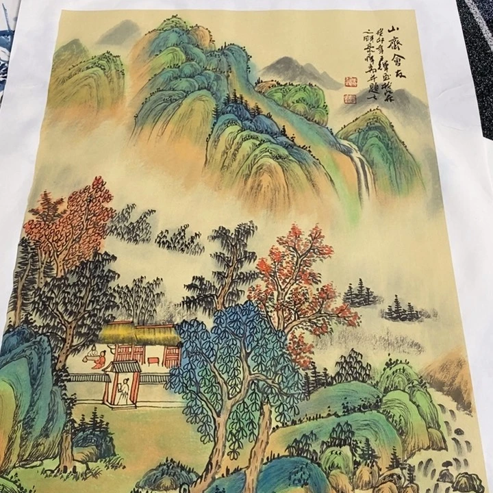 手绘作品等多种形式进行