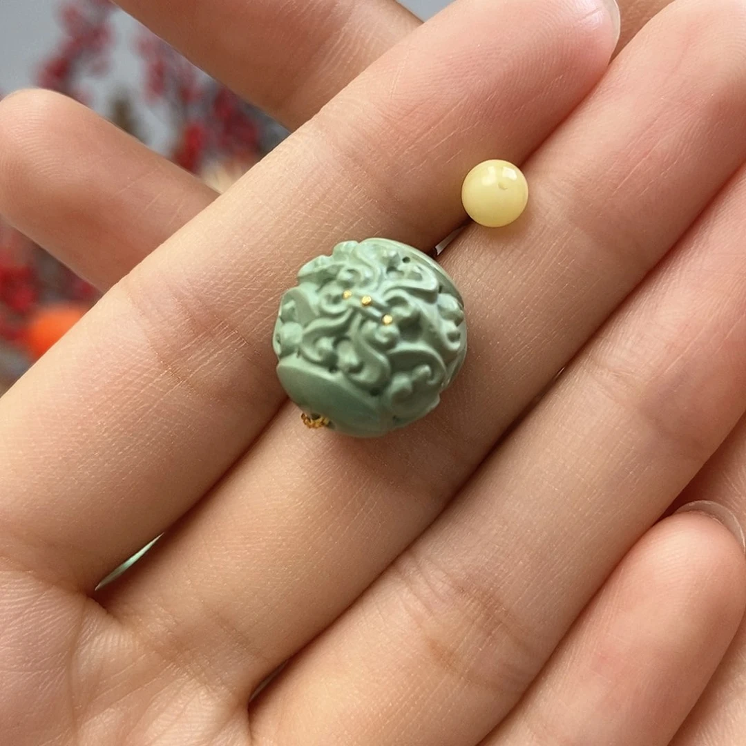 未镶嵌蜜蜡珠宝奇石