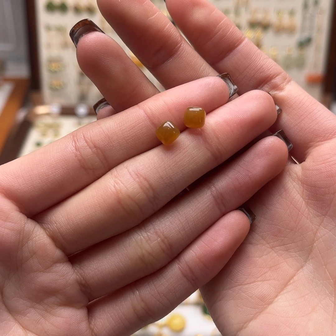 和田玉银S925镀金镶嵌耳坠