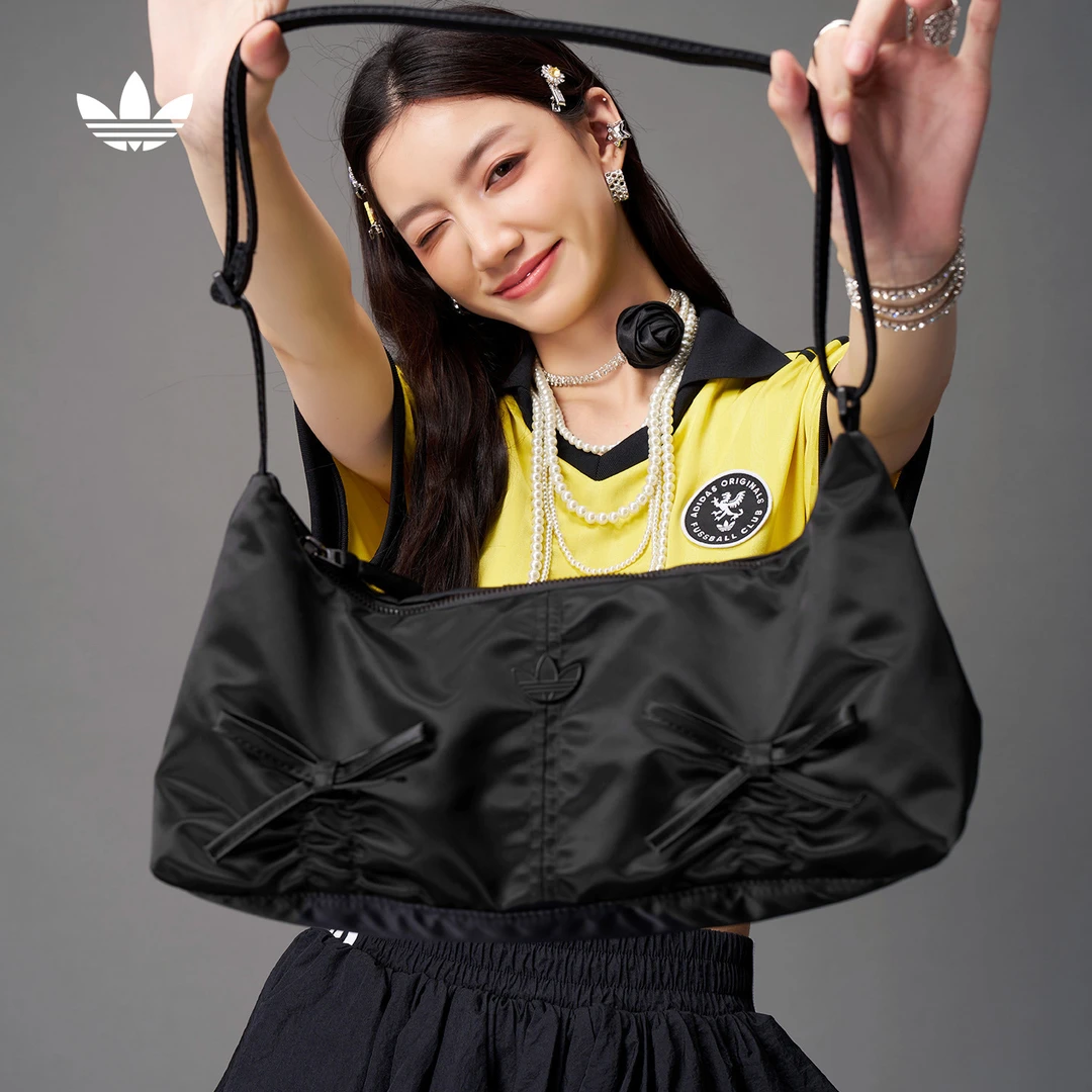 阿迪达斯官方三叶草 运动蝴蝶结法棍单肩挎包女款adidas KC2770