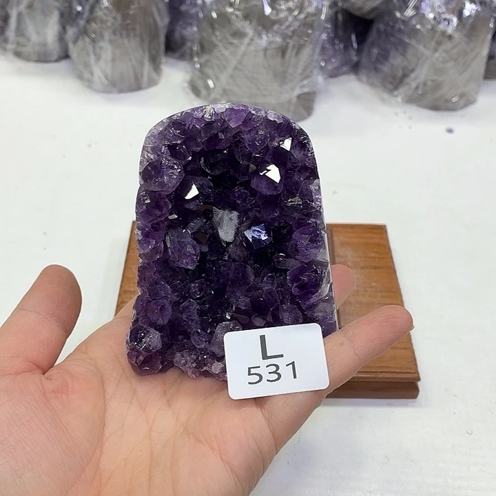 水晶摆件未镶嵌天然紫水晶