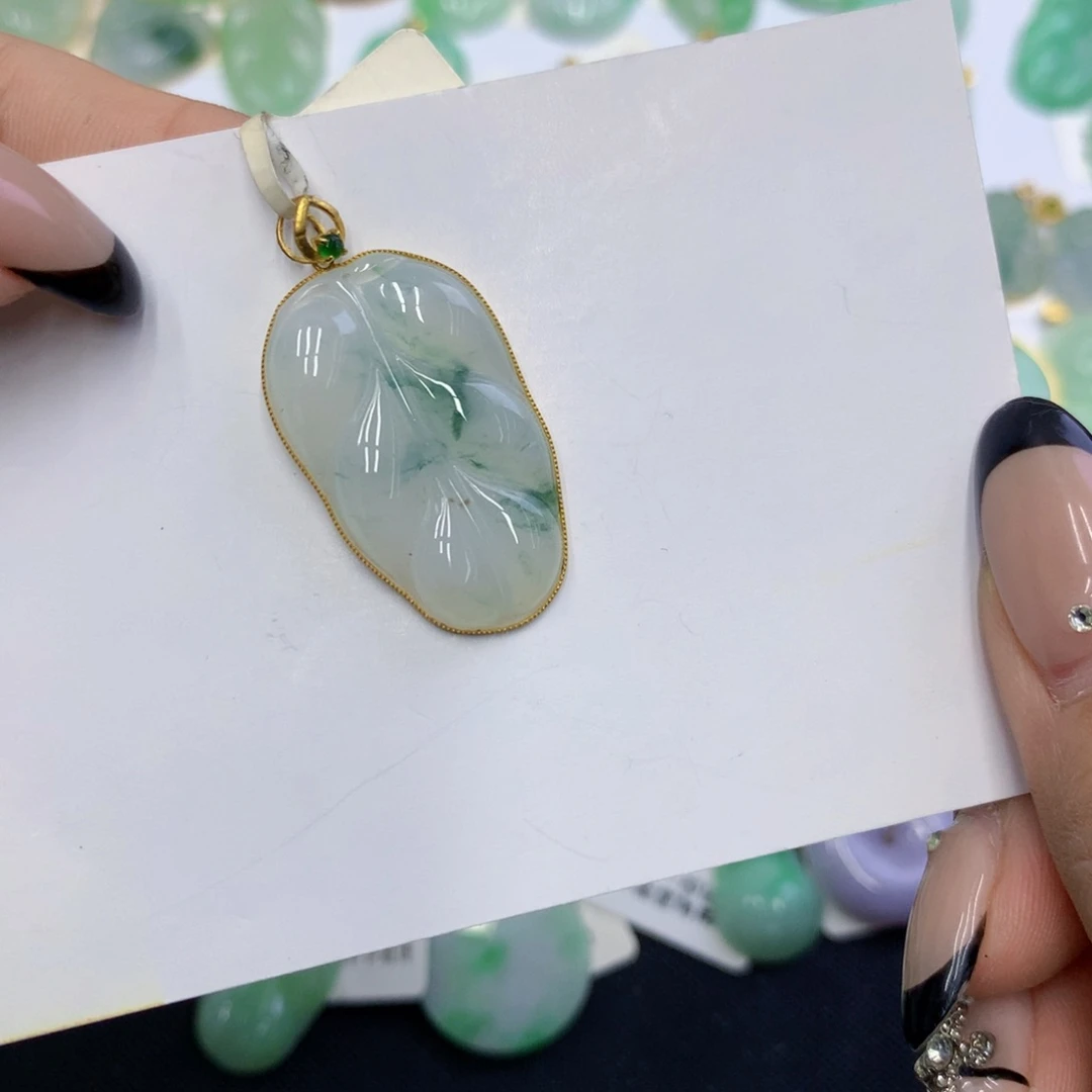 【闪购商品】颈饰未镶嵌翡翠