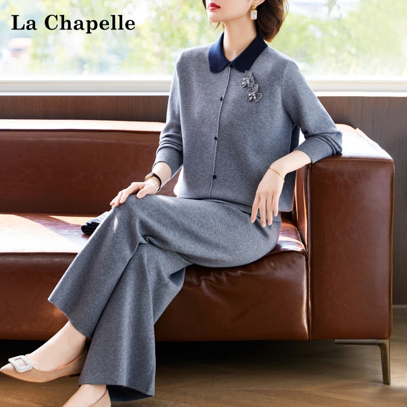 拉夏贝尔40岁妈妈秋装针织衫上衣两件套中老年女秋冬休闲运动套装