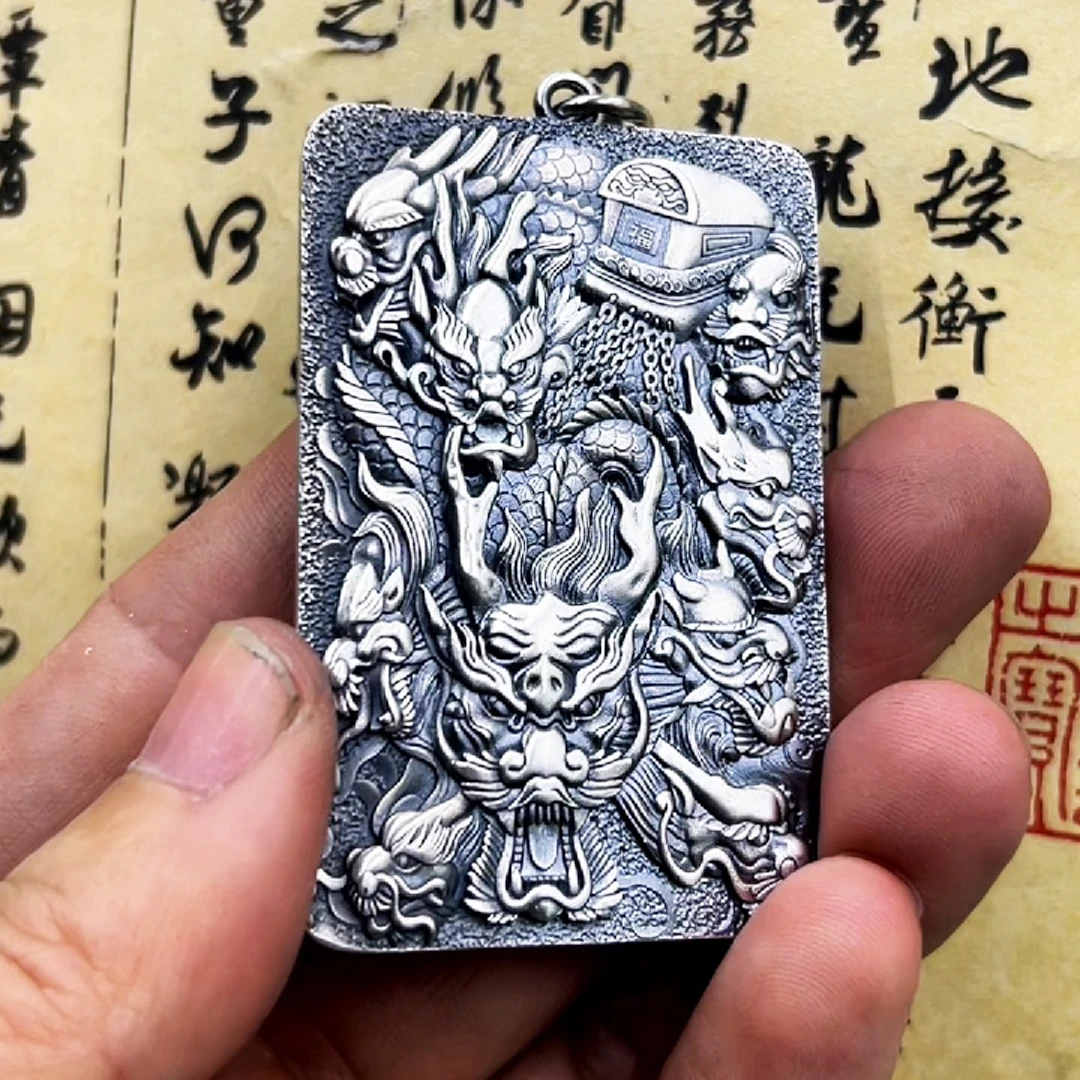 吊坠足银 足银999深浮雕九龙拉棺吊坠超霸气