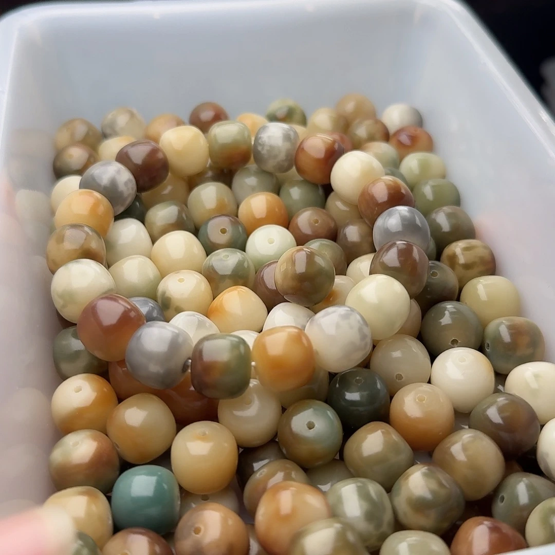 吊坠菩提根/象牙果20 颗油膏翠花 14 桶