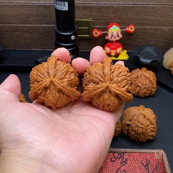 聚***馆把件文玩核桃白奔