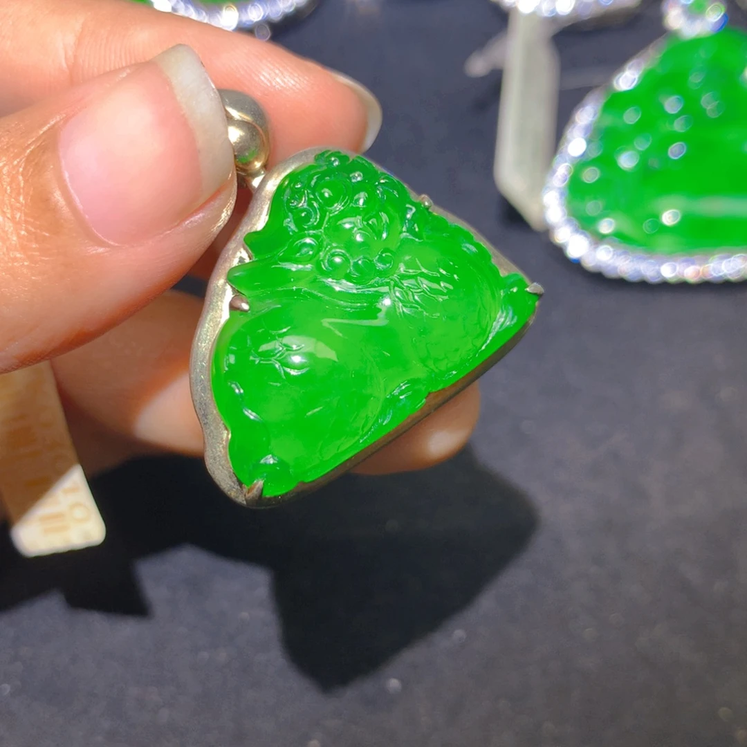 翡翠银S925镶嵌颈饰