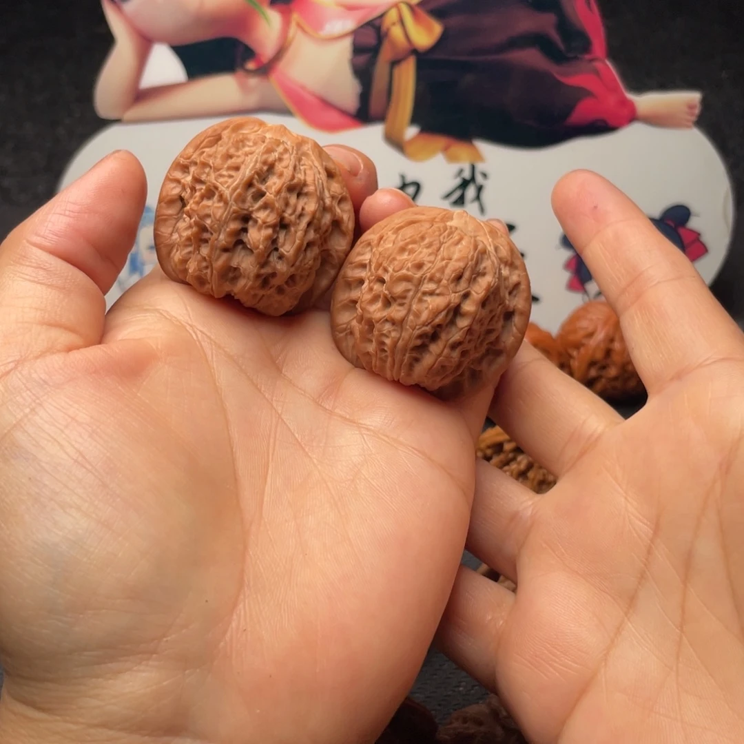 把件文玩核桃W 11 37 血麒麟