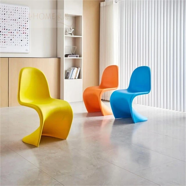 北欧潘东椅阳台久坐家用餐椅网红化妆椅化妆台塑料靠背椅子