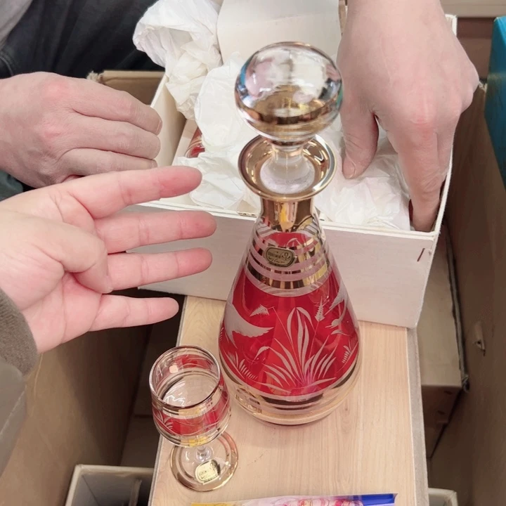 摆件4只杯子一个瓷器默认微瑕