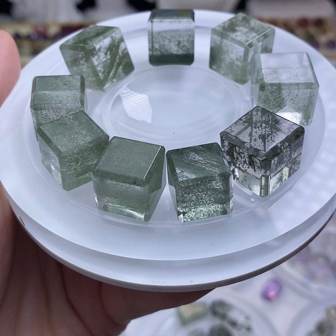 静****水晶手链未镶嵌天然水晶定制打孔不退换