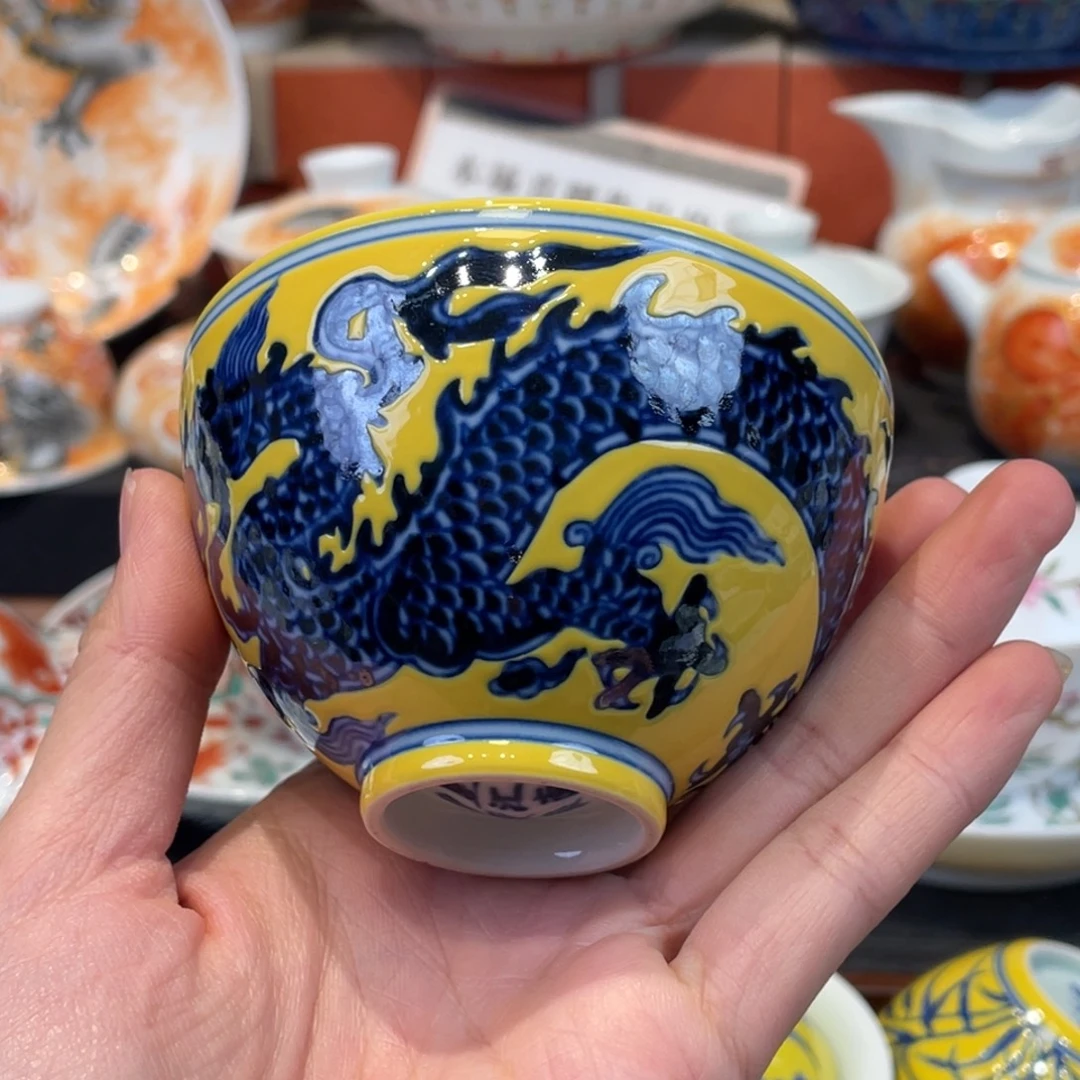 猖***彩我是一只小小鸟，坚定地