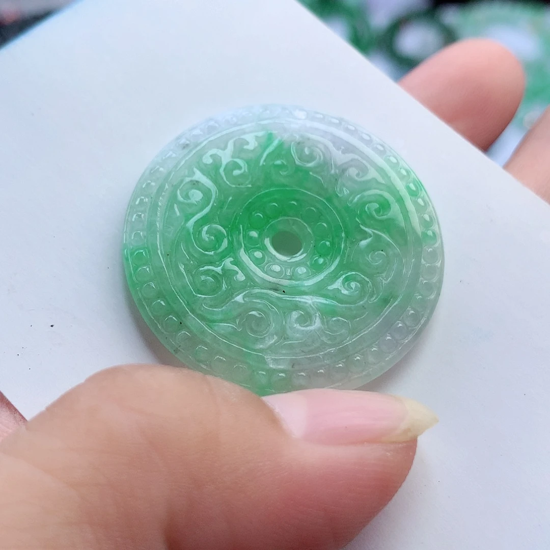 未镶嵌手链翡翠吊坠