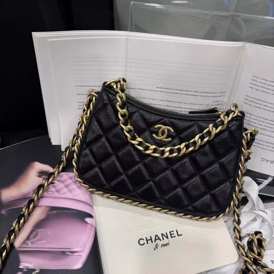 99新 Chanel/香奈儿 多多奢品/香奈儿23B滚边嬉皮hobo斜挎包/99新