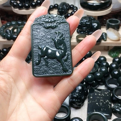 【闪购商品】未镶嵌手链和田玉