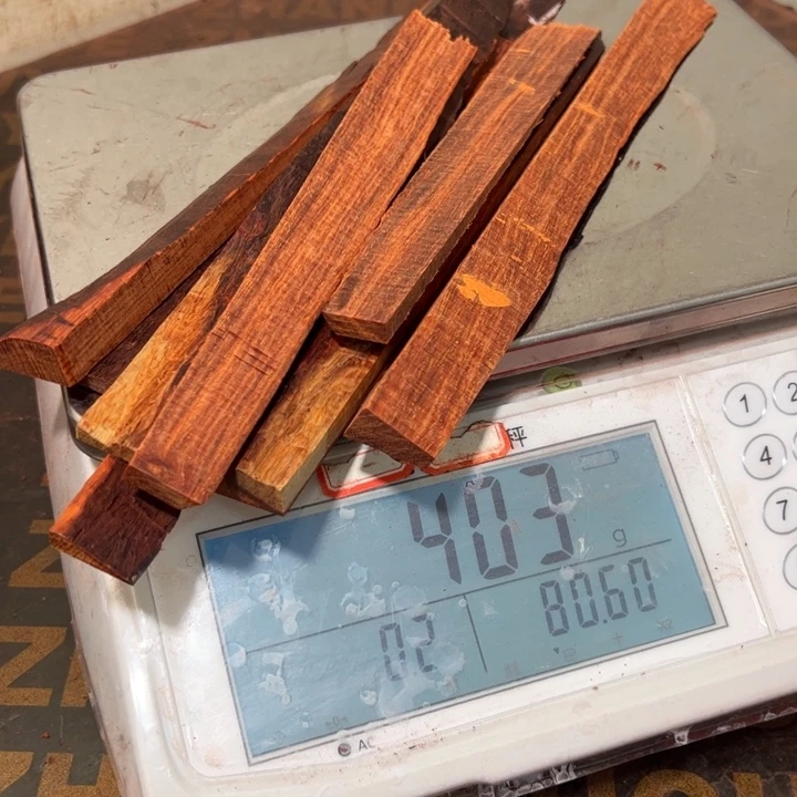 祥***龙檀香紫檀（小叶紫檀）边角料