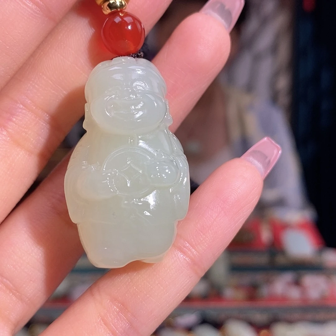 颈饰未镶嵌和田玉