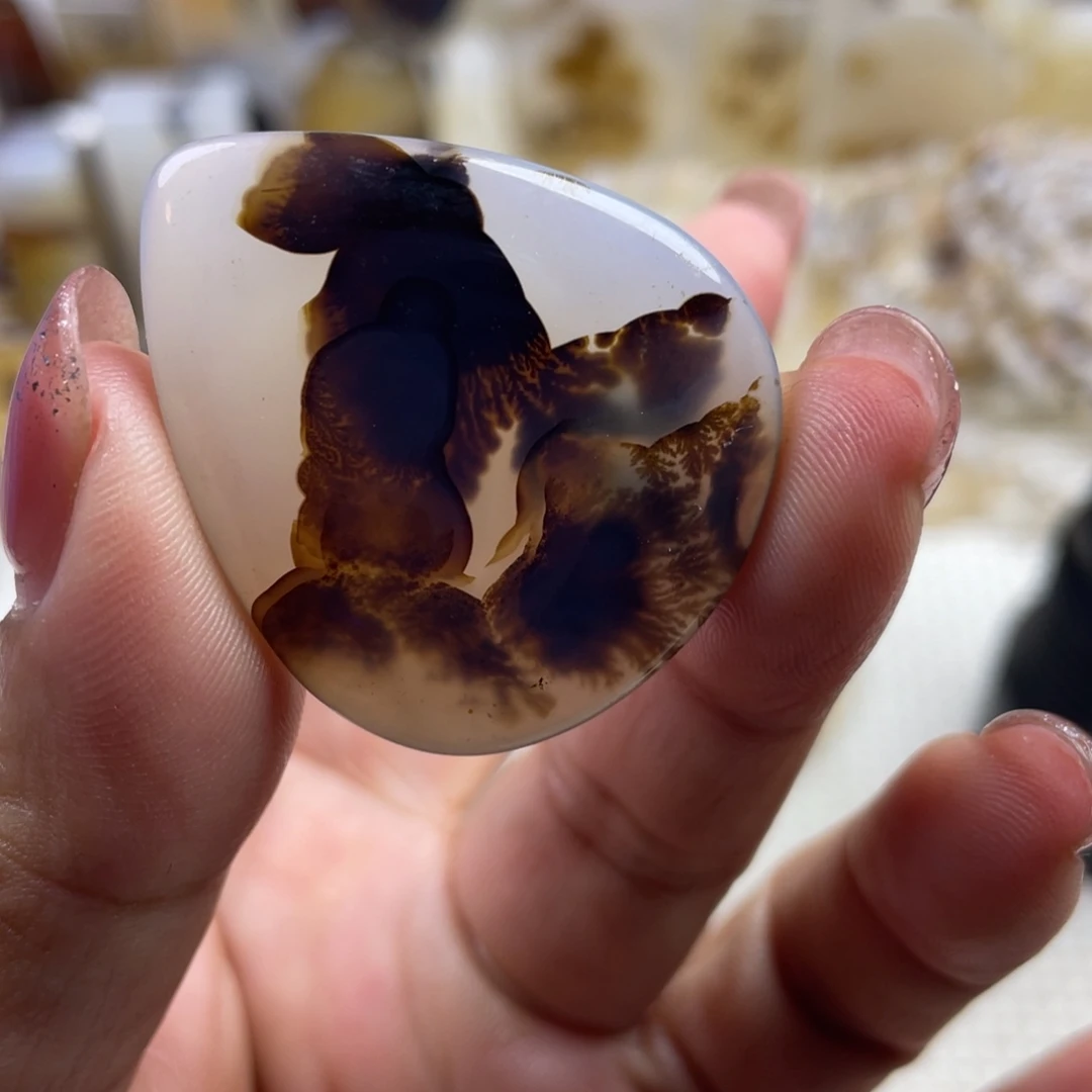 玛瑙/玉髓未镶嵌颈饰