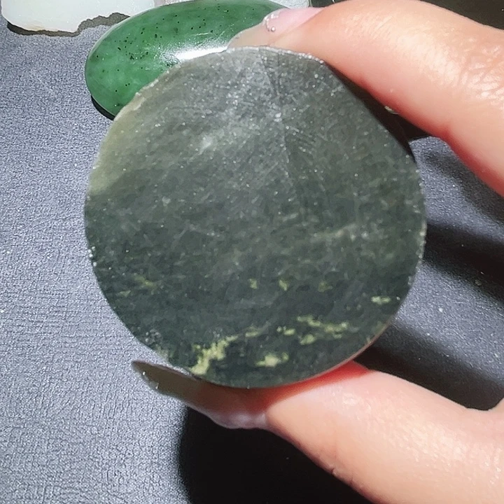 和田玉未镶嵌珠宝奇石