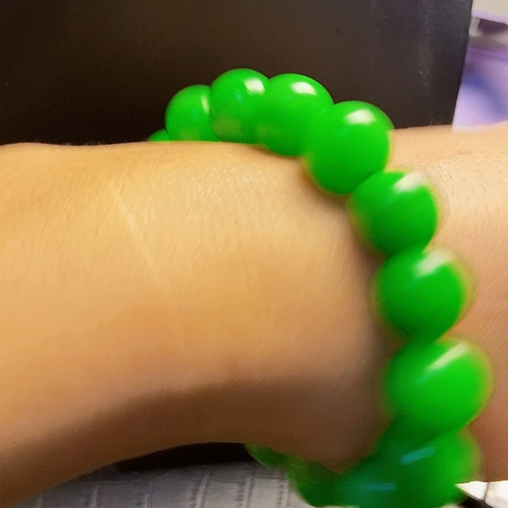 翡翠未镶嵌颈饰手串