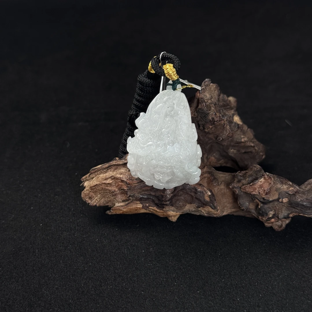 【诚翠拍品第一百零七期午】翡翠46吊坠FKG16123