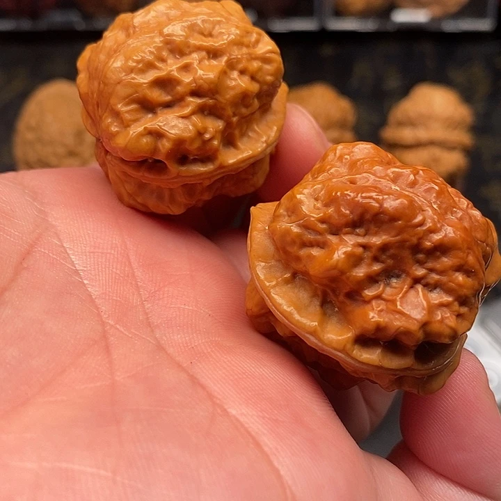 文玩核桃吊坠至尊妖蝉