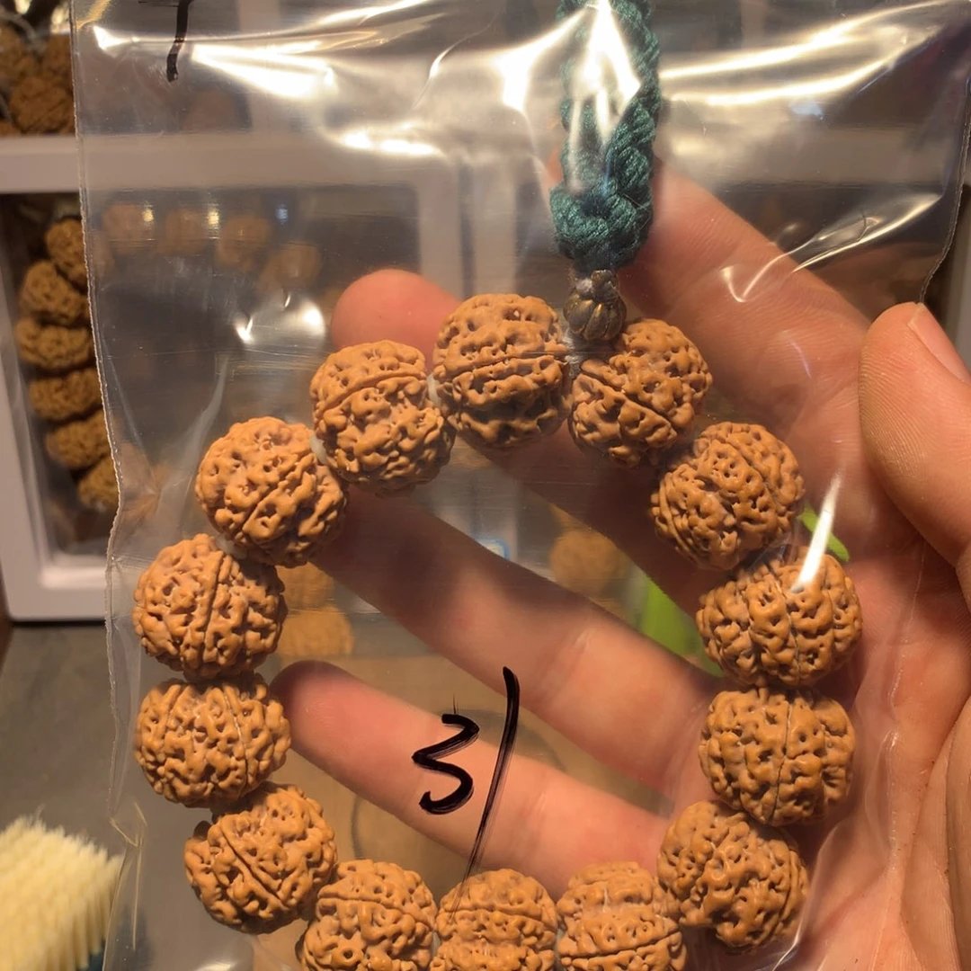 金刚菩提吊坠已*置7。dgehebe