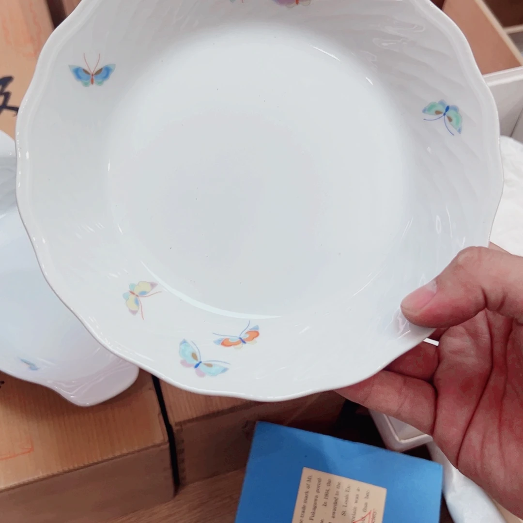 瓷片哈哈哈我也是很想要这个