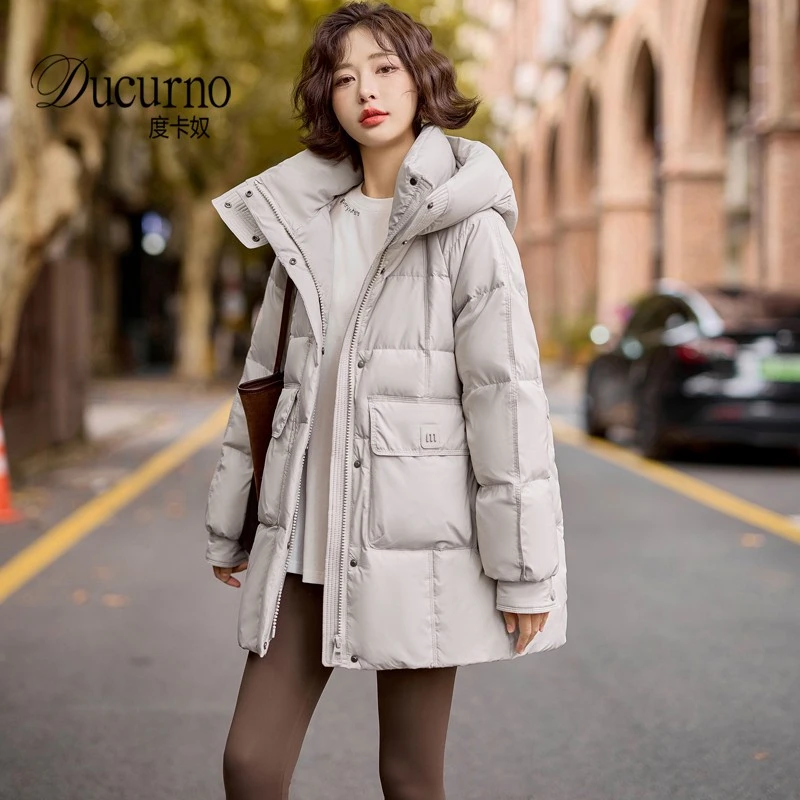 百搭羽绒服女款冬季茧型减龄加厚白鸭绒连帽面包服大气保暖外套女