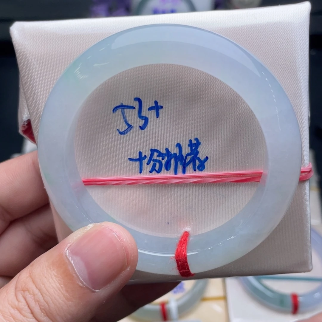 翡翠未镶嵌手镯翡翠手镯28