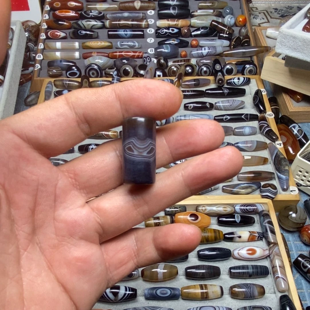 未镶嵌玛瑙/玉髓珠宝半成品