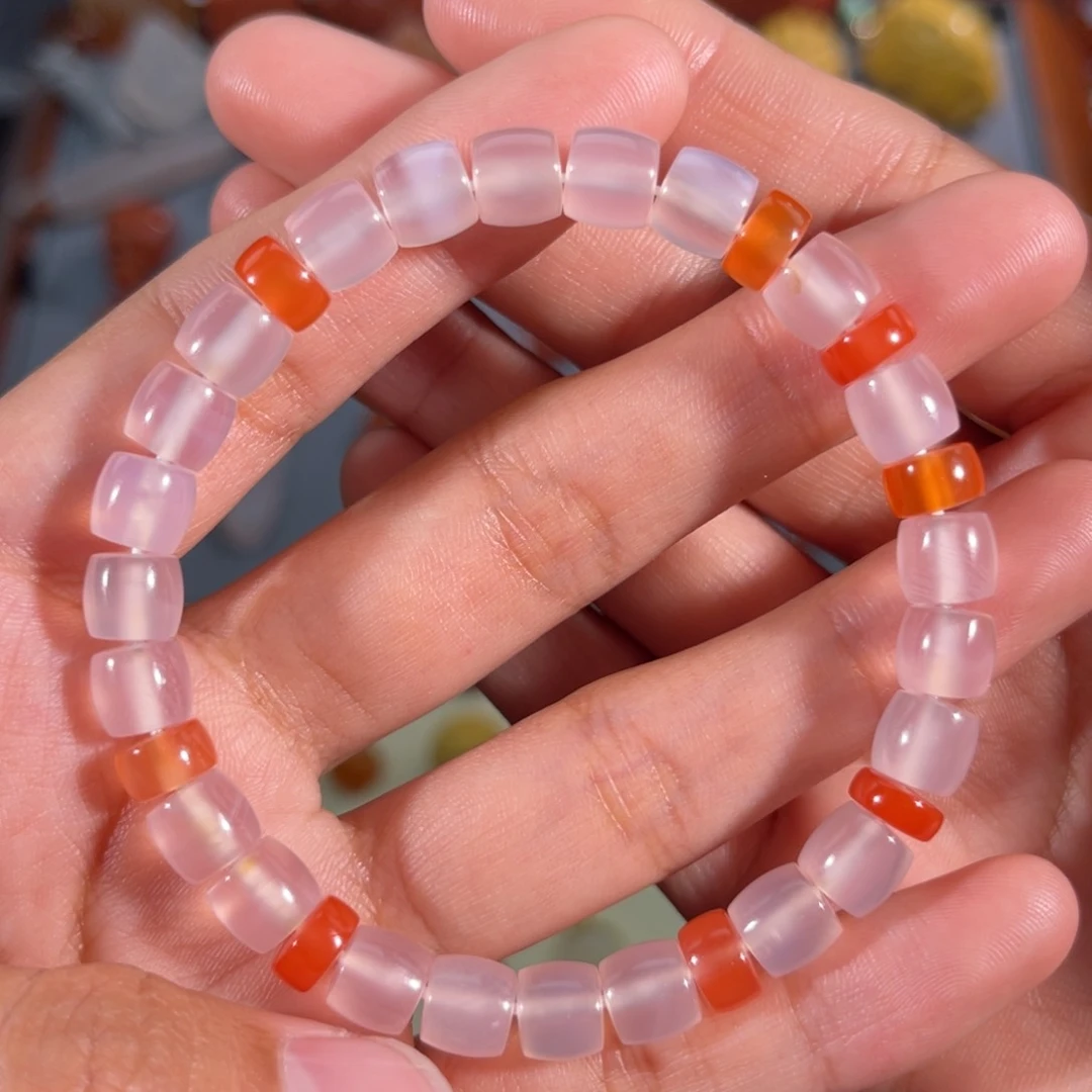 玛瑙/玉髓中洞子直切手串7.2左右未镶嵌