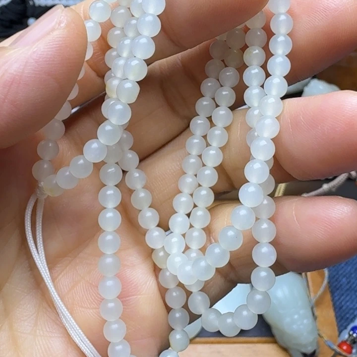 問***天和田玉（白玉）未镶嵌颈饰