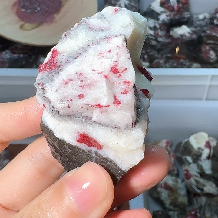 享***时天然辰砂马仙溪天然朱砂原石98克