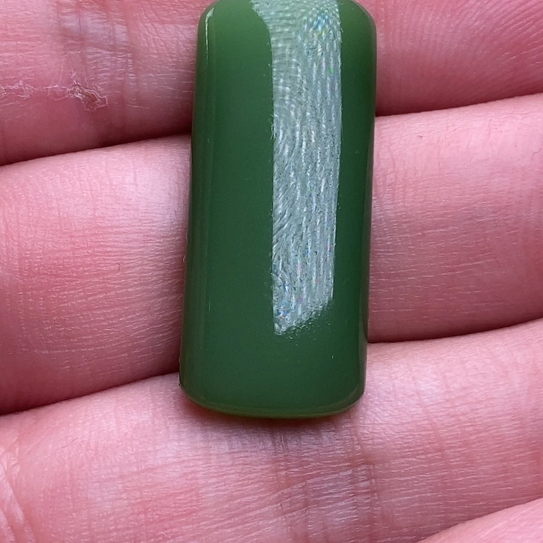 青***志和田玉未镶嵌颈饰