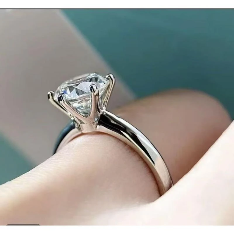 2.0CT 周家皇冠女戒 气质