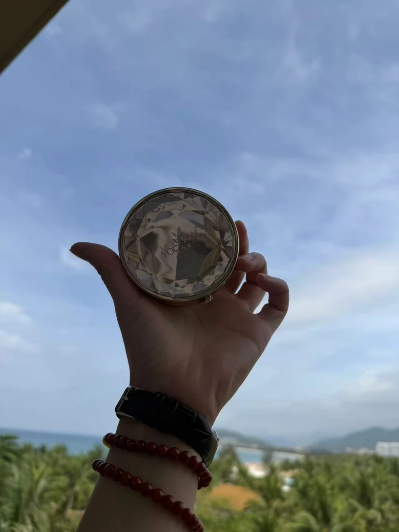 Miss huo 五参遮瑕气垫霜 A 139899